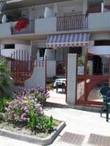 Appartamento semiterra Fronte Mare.